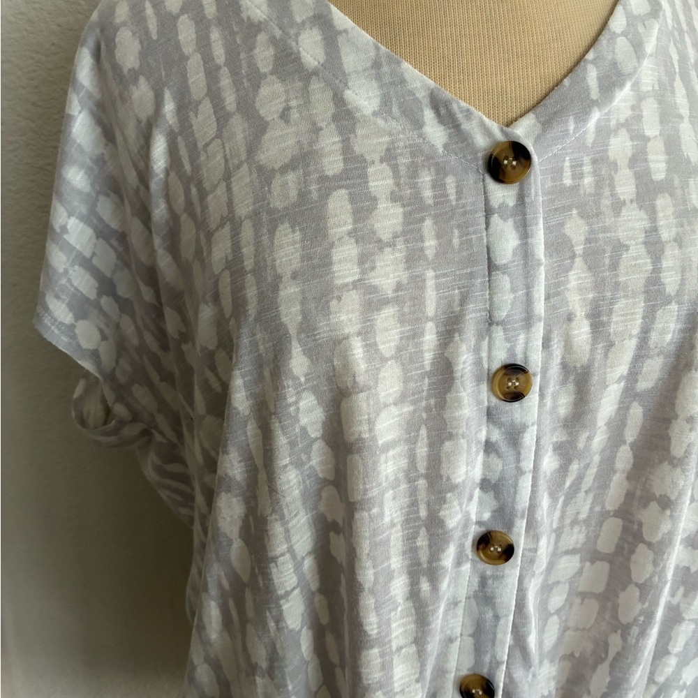 Torrid tie front button down - image 2